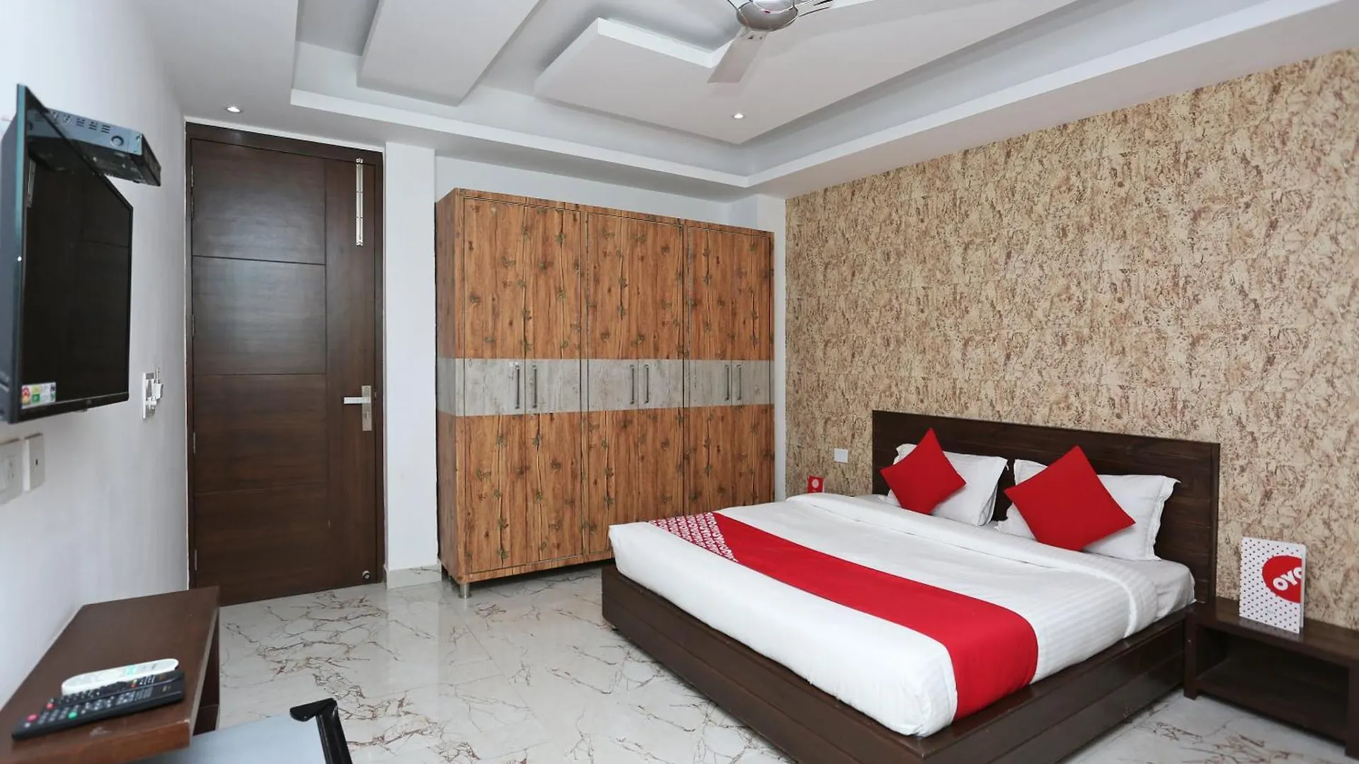 Hotel O Park In Gurgaon